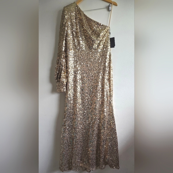 NWT!! IEENA- Mac Duggal,Sequined One Shoulder Bishop Sleeve Trumpet Gown, Gold - Picture 6 of 14